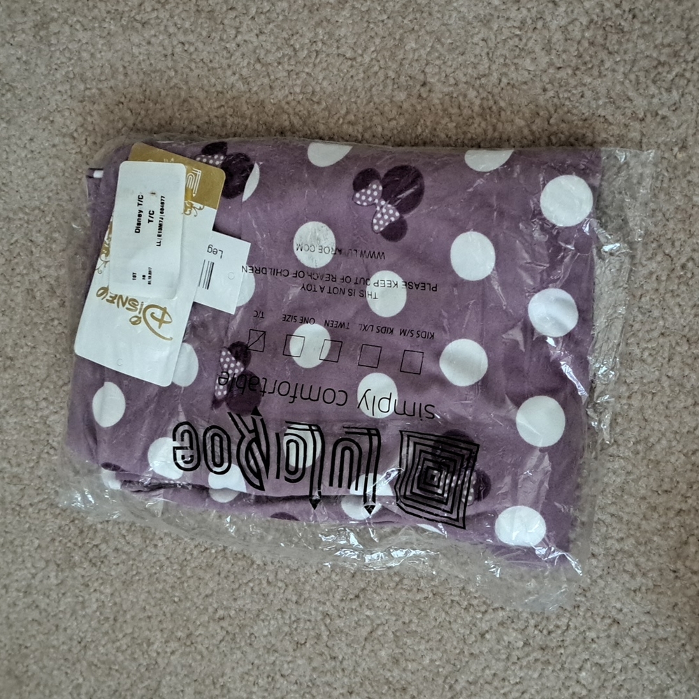 Disney Tall and Curvy LuLaRoe Minnie Mouse Leggings